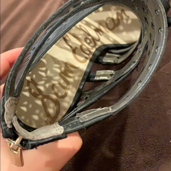 Heels - Picture 2 of 3